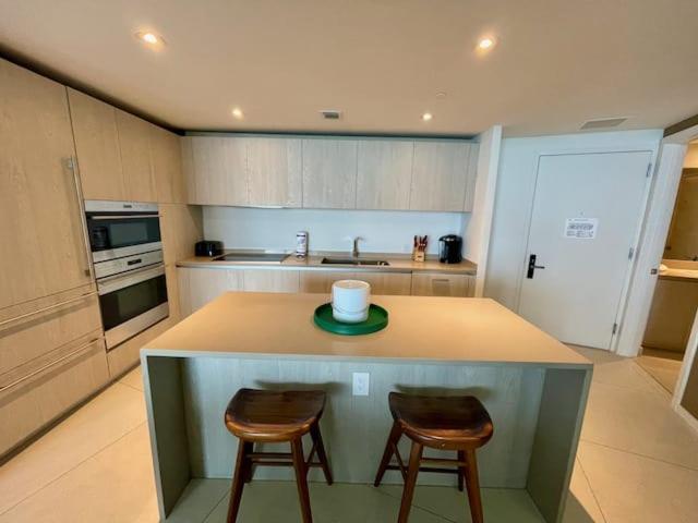 Stay At The Top With Amazing Views By Rent4Us Hollywood Eksteriør bilde