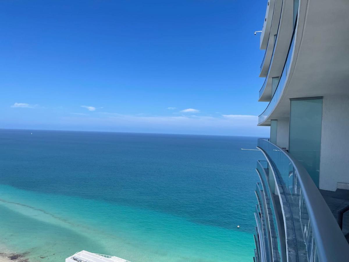 Stay At The Top With Amazing Views By Rent4Us Hollywood Eksteriør bilde