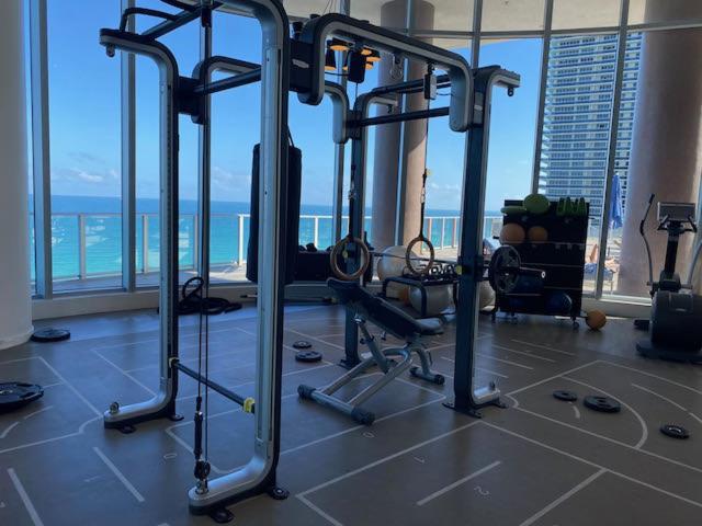 Stay At The Top With Amazing Views By Rent4Us Hollywood Eksteriør bilde